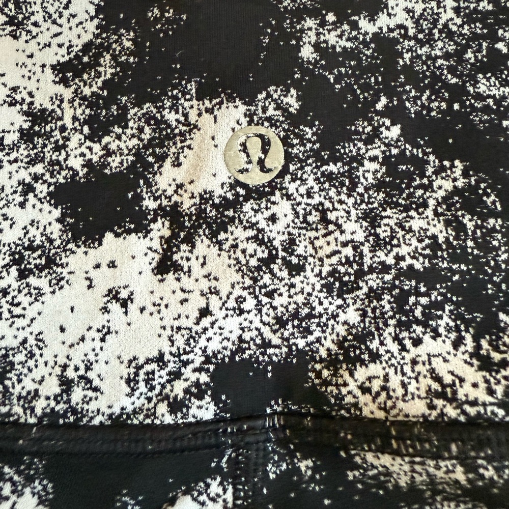 Lululemon Wunder Under High-Rise Tight 25" Luxtreme - Size 4